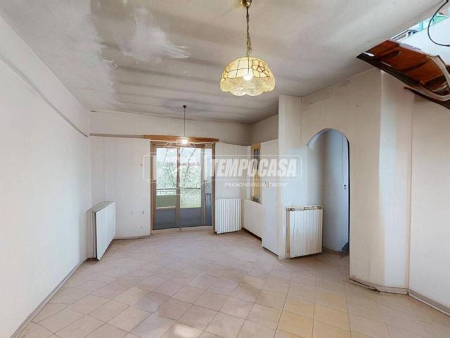 Villa Schiera in vendita a Ortovero, Liguria