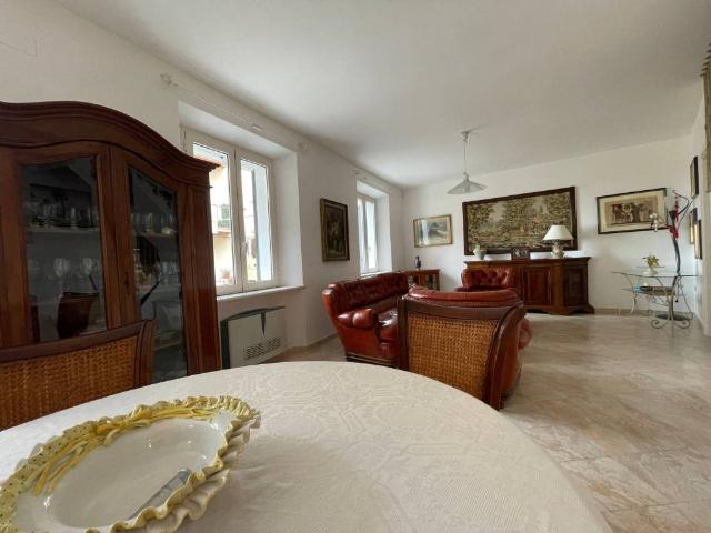 Villa Schiera in vendita a Borgo San Giacomo, Osimo