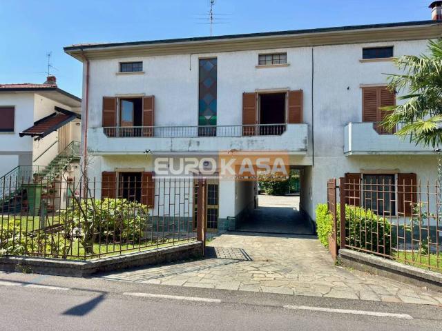 Villa Schiera in vendita a Osio Sotto, Lombardia