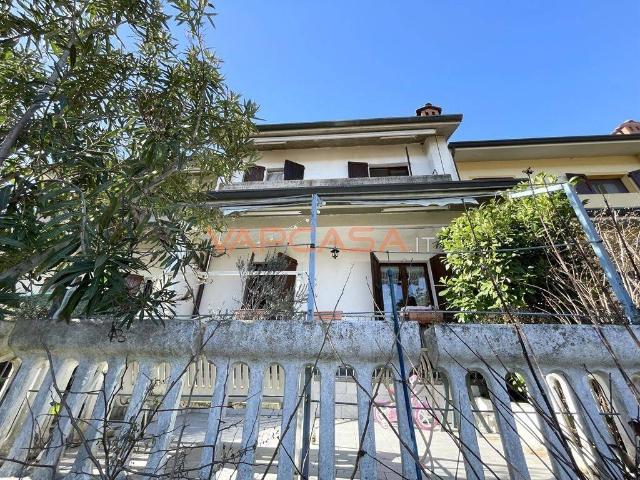 Villa Schiera in vendita a Osio Sotto, Lombardia