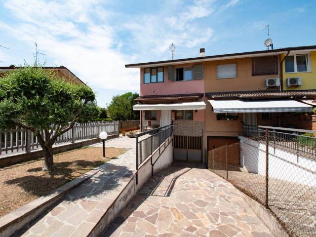 Villa Schiera in vendita a Ospitaletto, Lombardia