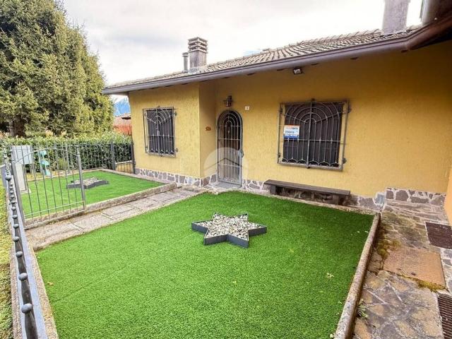 Villa Schiera in vendita a Comunità montana della valle Camonica, Ossimo Inferiore