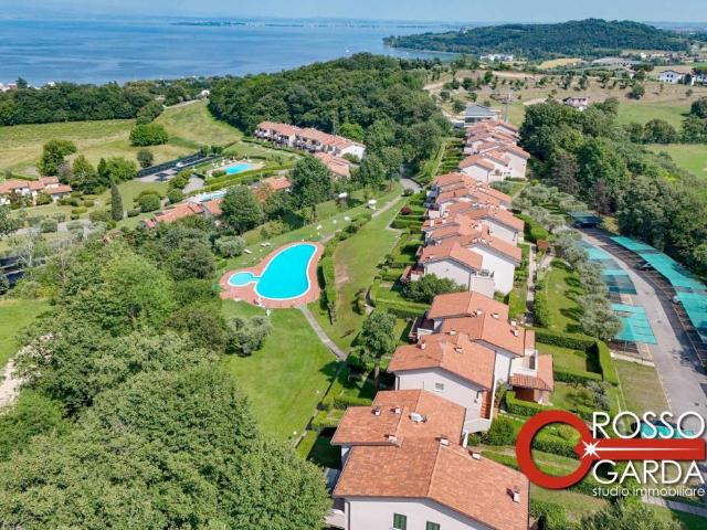 Villa Schiera in vendita a Padenghe Sul Garda, Lombardia