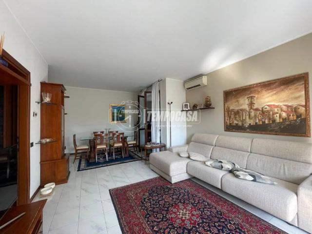 Villa Schiera in vendita a Zona Omogenea Milano Nord, Paderno Dugnano