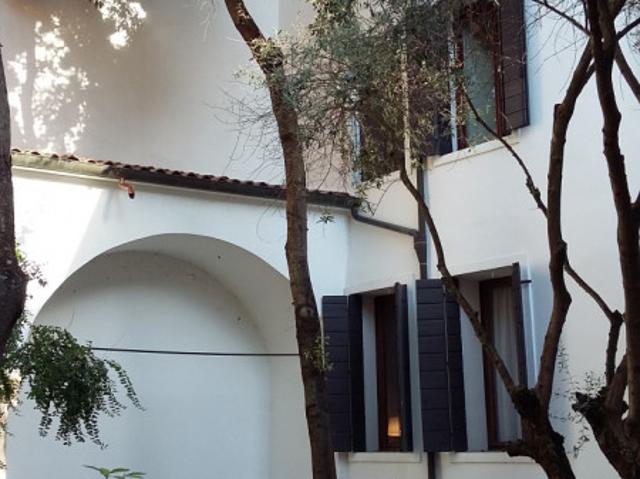 Villa Schiera in vendita a Padova