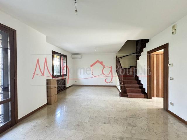 Villa Schiera in vendita a Padova, Veneto