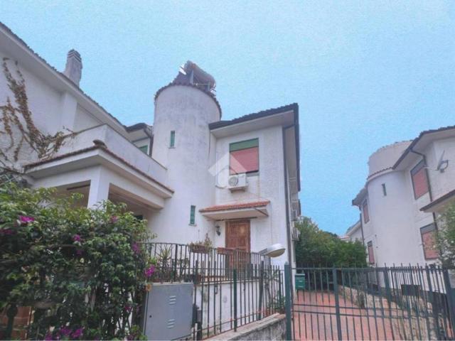 Villa Schiera in vendita a VII Circoscrizione, Palermo