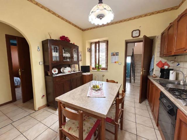Villa Schiera in vendita a Palestro, Pavia
