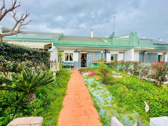 Villa Schiera in vendita a Puglia, Bari