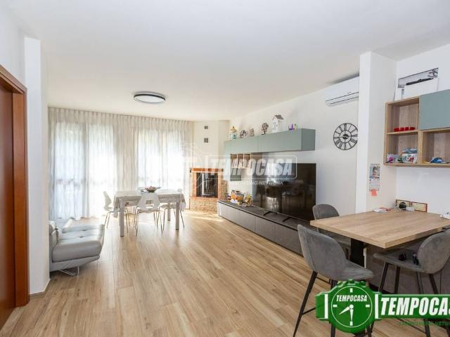 Villa Schiera in vendita a Pandino, Lombardia