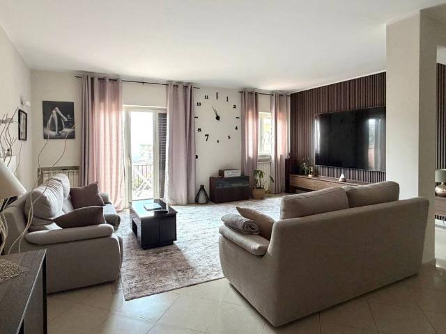 Villa Schiera in vendita a Calabria, Cosenza