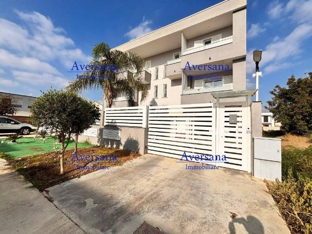 Villa Schiera in vendita a Parete, Campania