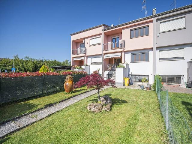 Villa Schiera in vendita a Golese, Sorbolo