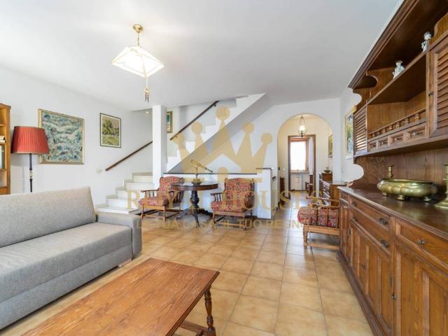 Villa Schiera in vendita a Vigatto, Sorbolo