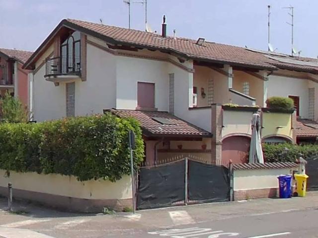 Villa Schiera in vendita a Golese, Sorbolo