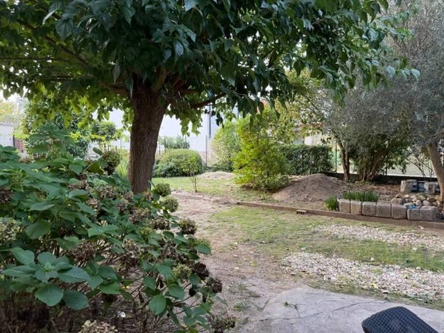 Villa Schiera in vendita a Pasian di Prato / Pasian di Prât, Udine / Udin / Videm