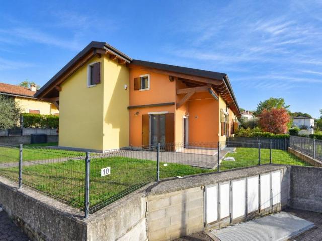 Villa Schiera in vendita a Pastrengo, Verona