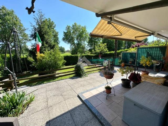 Villa Schiera in vendita a Paullo, Lombardia