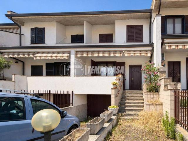 Villa Schiera in vendita a Paullo, Lombardia