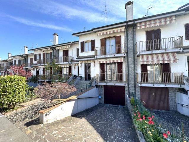 Villa Schiera in vendita a Paullo, Lombardia