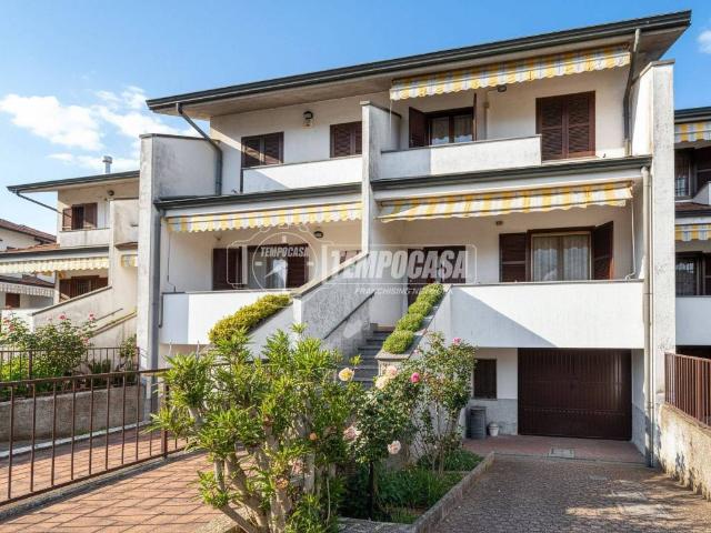 Villa Schiera in vendita a Paullo, Lombardia
