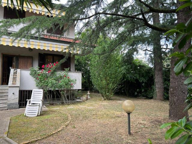 Villa Schiera in vendita a Paullo, Lombardia