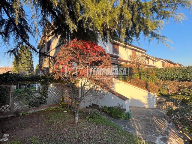 Villa Schiera in vendita a Paullo, Lombardia