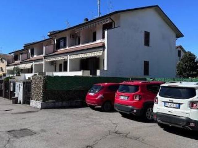 Villa Schiera in vendita a Paullo, Lombardia