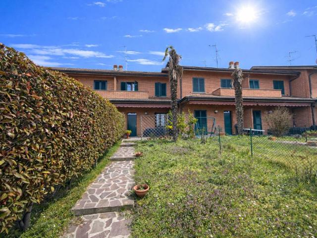 Villa Schiera in vendita a Paullo, Lombardia