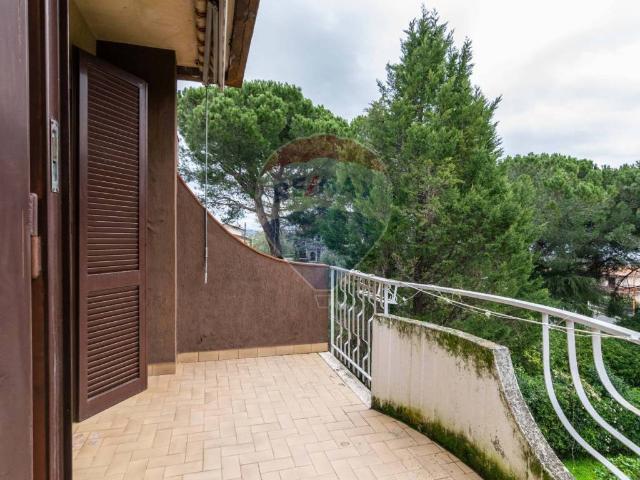 Villa Schiera in vendita a Pedara, Sicilia