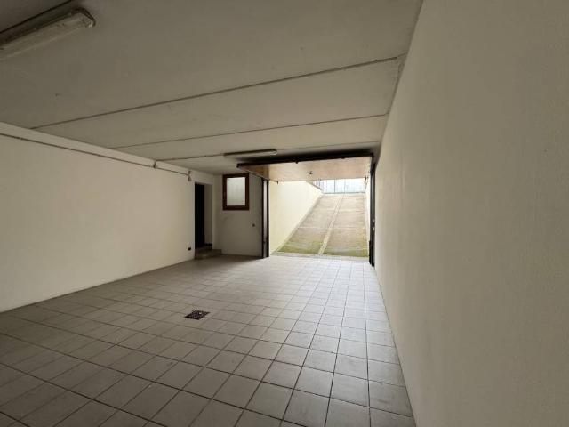 Villa Schiera in vendita a Pederobba, Veneto