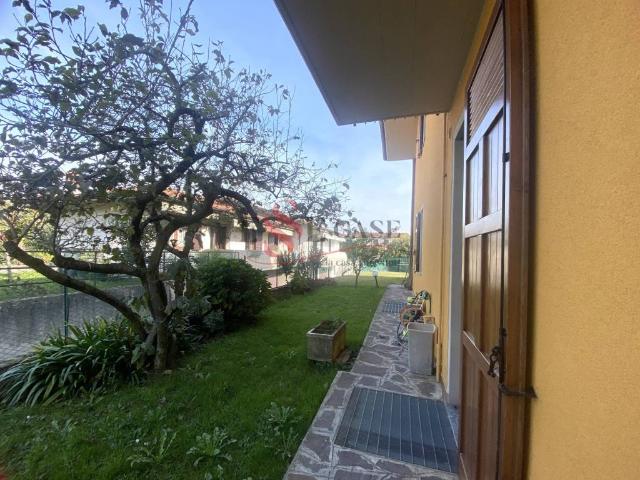Villa Schiera in vendita a Pedrengo, Lombardia