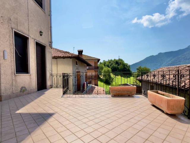 Villa Schiera in vendita a Comunità montana della Valle Sabbia, Pertica Alta