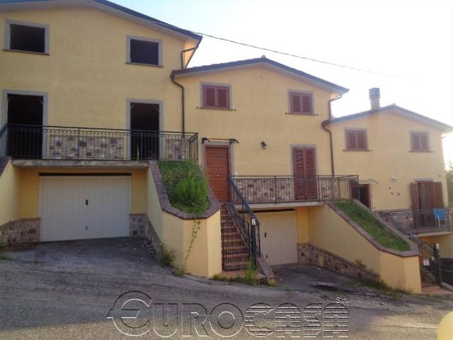 Villa Schiera in vendita a Gubbio, Umbria