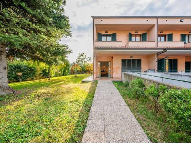 Villa Schiera in vendita a Cenerente, Perugia