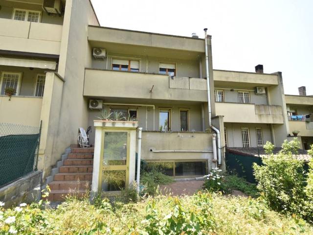 Villa Schiera in vendita a Cenerente, Perugia