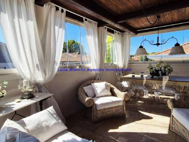 Villa Schiera in vendita a Marche, Pesaro E Urbino