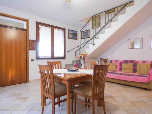Villa Schiera in vendita a Marche, Pesaro E Urbino