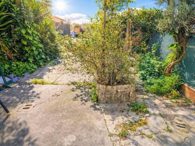 Villa Schiera in vendita a Baia Flaminia, Marche