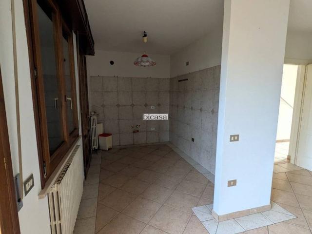 Villa Schiera in vendita a Calcinari, Marche