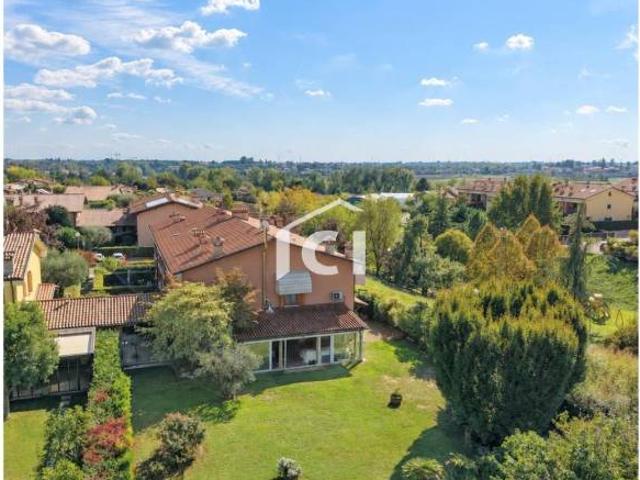 Villa Indipendente in vendita a Settimo, Pescantina