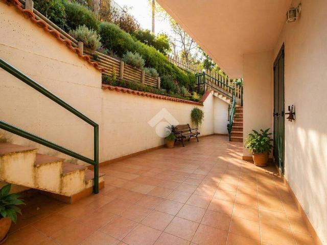 Villa Schiera in vendita a C.da Colle Cervone, Pescara
