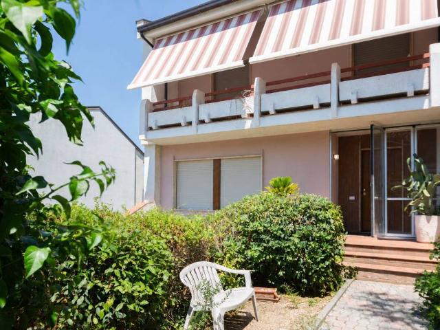 Villa Schiera in vendita a Pescara Colli, Pescara