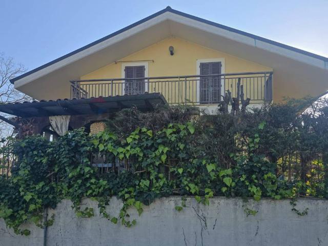 Villa Schiera in vendita a San Donato, Pescara