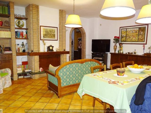 Villa Schiera in vendita a Pescara Colli, Pescara