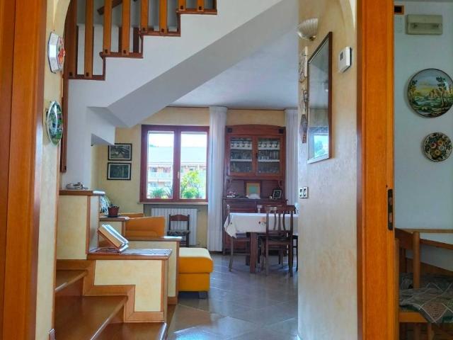 Villa Schiera in vendita a Pescara Colli, Pescara