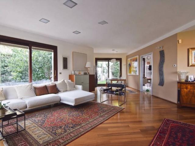 Villa Schiera in vendita a San Silvestro, Pescara