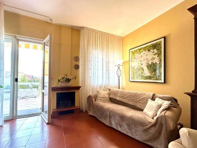 Villa Schiera in vendita a C.da Colle Cervone, Pescara