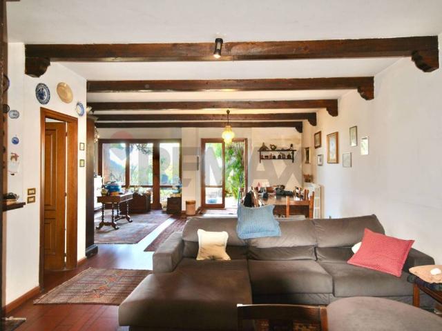 Villa Schiera in vendita a Pescara Colli, Pescara