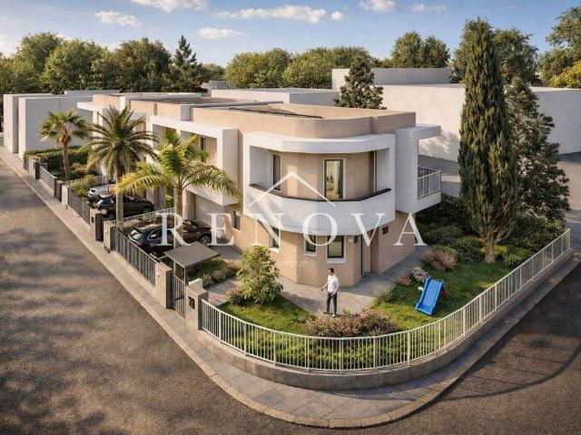Villa Schiera in vendita a Peschiera Del Garda, Veneto